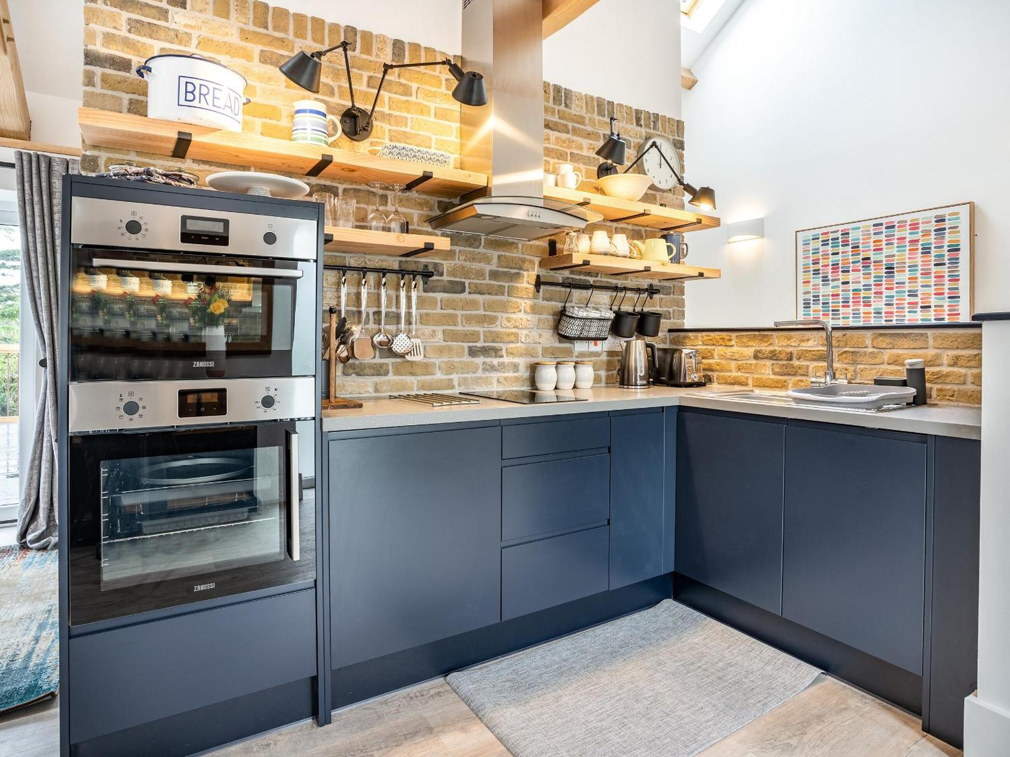 Вилла Cowshed 1 - Uk35456 Whitland Экстерьер фото
